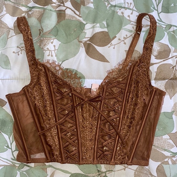 Victoria Secret Corset - Picture 1 of 3